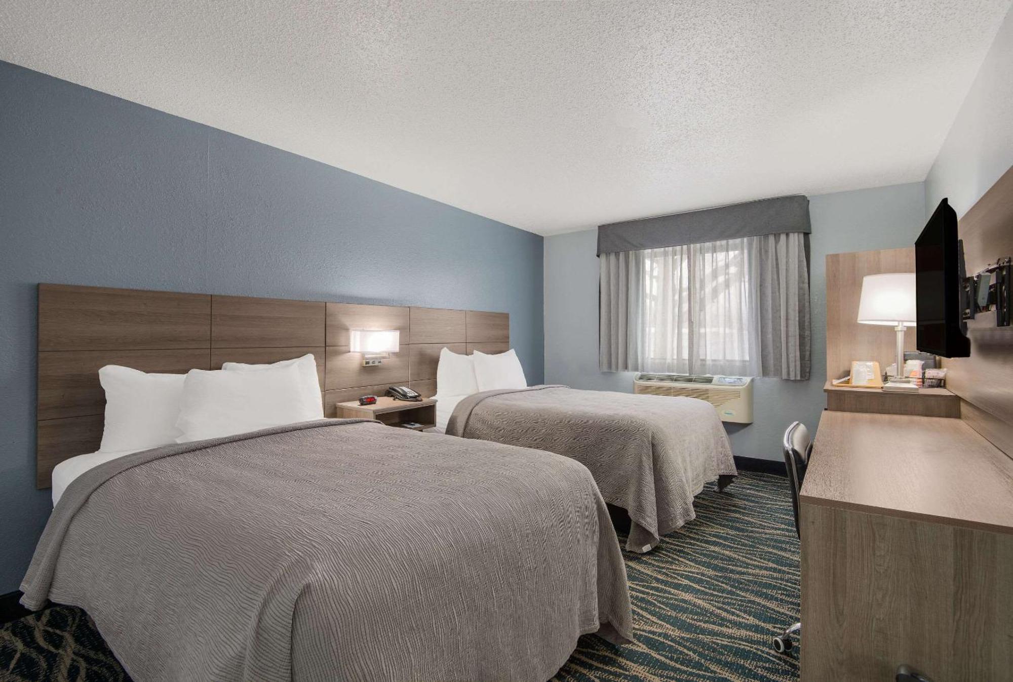 Quality Inn Oneida Екстериор снимка